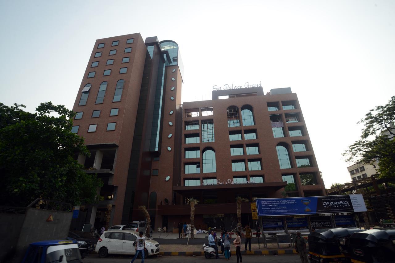 Sai Palace Grand, Malad Bombay Extérieur photo